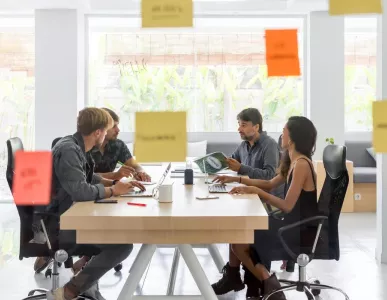 management_studies_adobestock_232223509