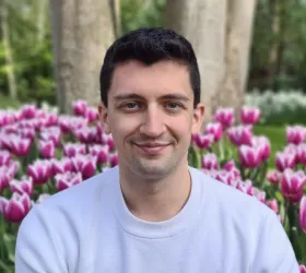 Dr Peter Bolgar